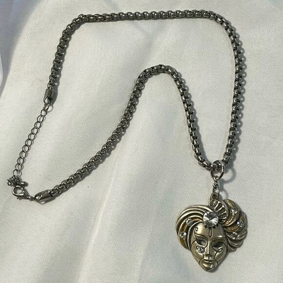 Vintage Mardi Gras Rhinestone Mask Pendant Necklace - Picture 3 of 5
